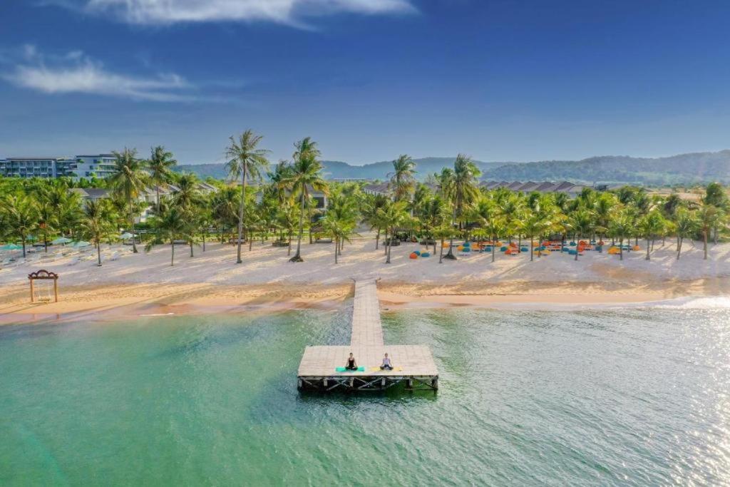 Marina Resort Waterfront Minh Phu Quoc Beach Swimming Pool المظهر الخارجي الصورة